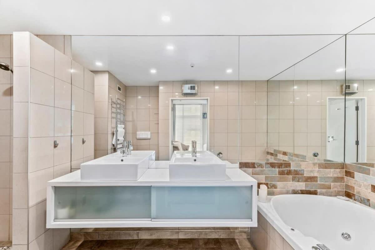 Pembroke Luxury Apartment Wanaka Zewnętrze zdjęcie